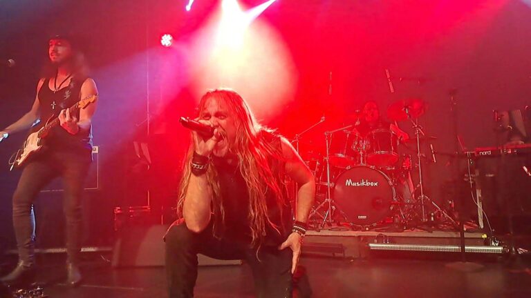 Oscar Lecina (Vocalista) - BCN JOVI
